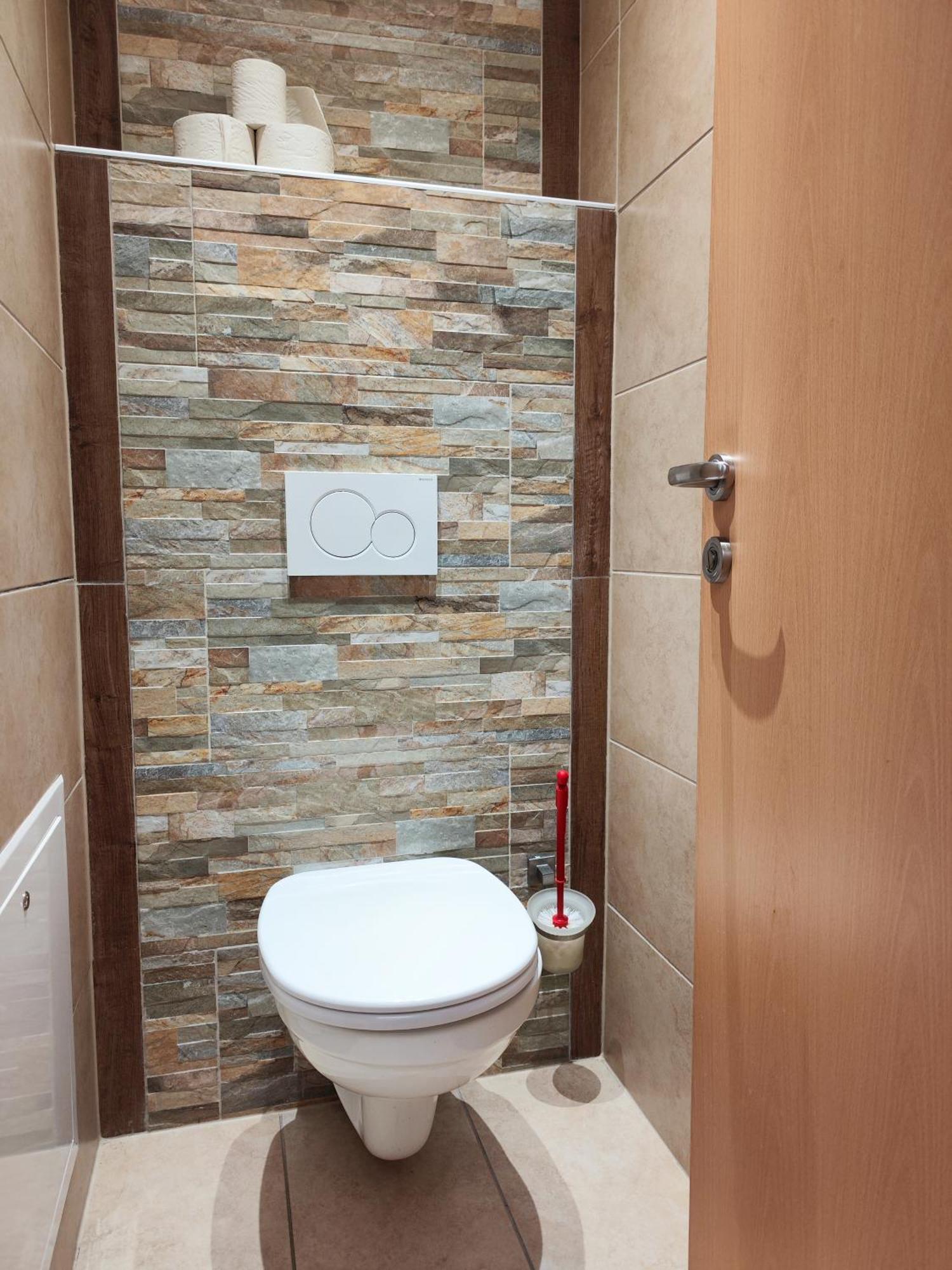 Hostel&Apartservices Viennna The Tidy Apartment เวียนนา ภายนอก รูปภาพ